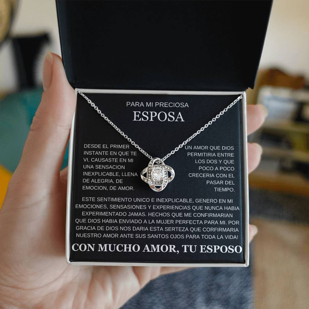 Para Mi Preciosa Esposa | Love Knot Necklace