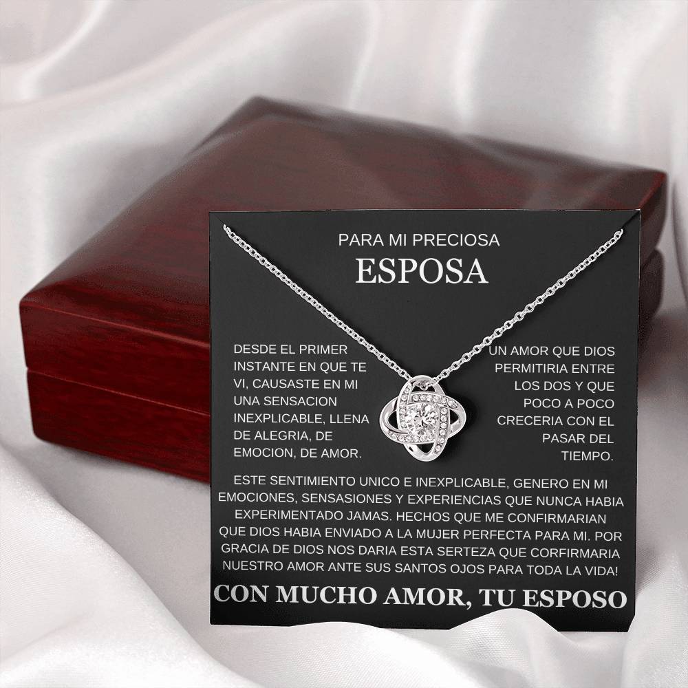 Para Mi Preciosa Esposa | Love Knot Necklace